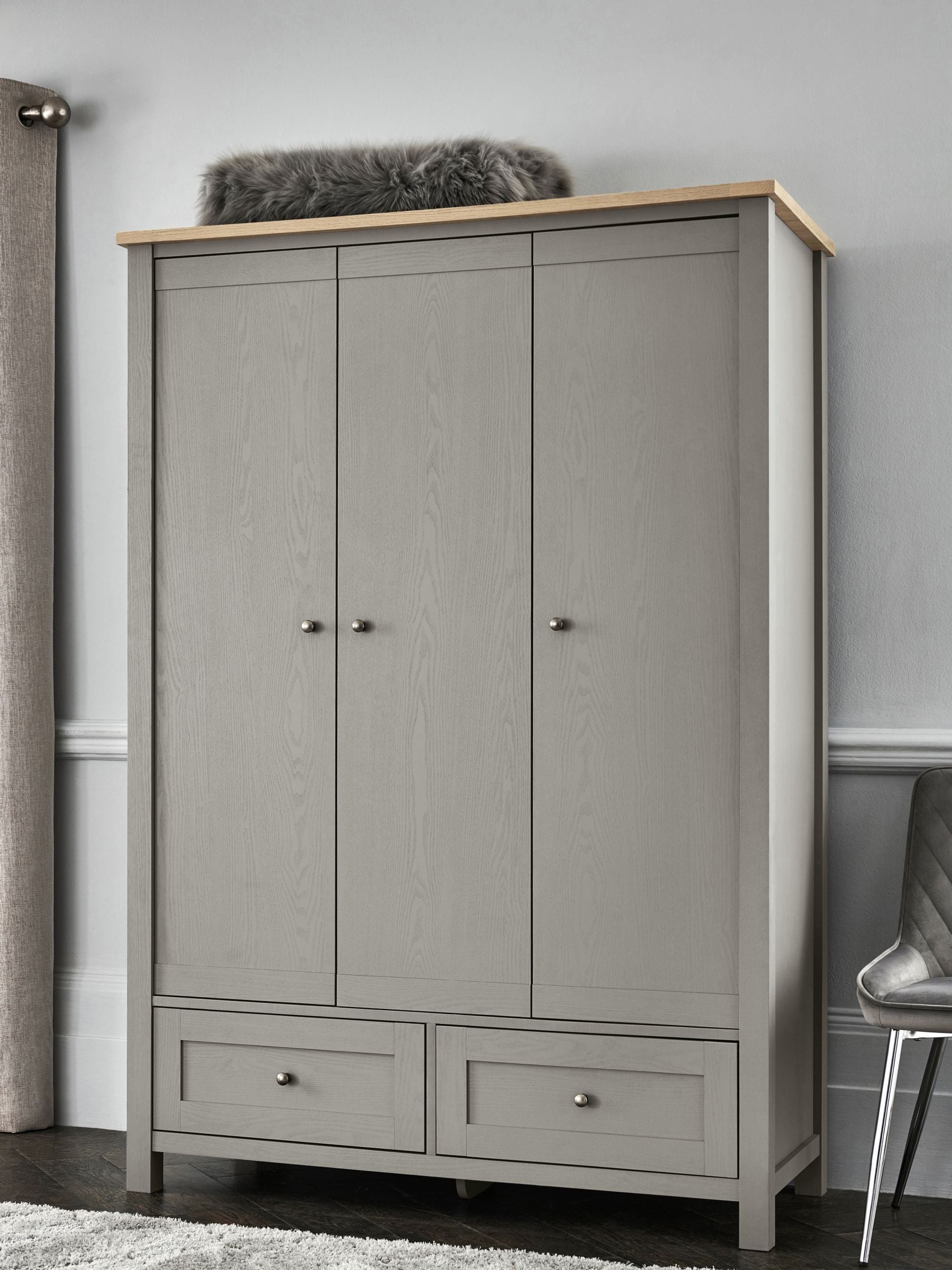 Dove Grey Malvern Paint Effect Triple 2 Drawers Wardrobe