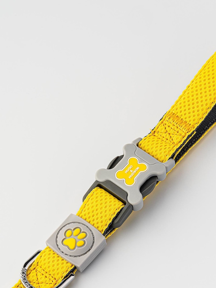 Hugo & Hudson Yellow Navy Mesh Dog Lead - Image 3 of 3