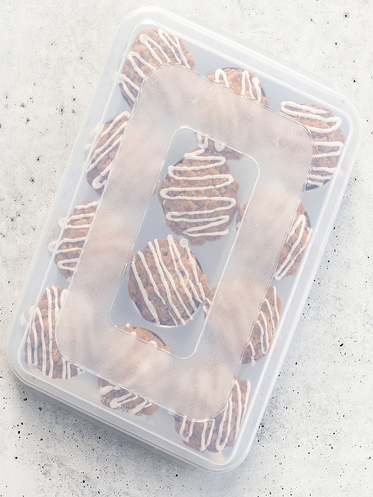 NORDICWARE Silver Naturals Muffin Pan with High Lid - Image 1 of 4