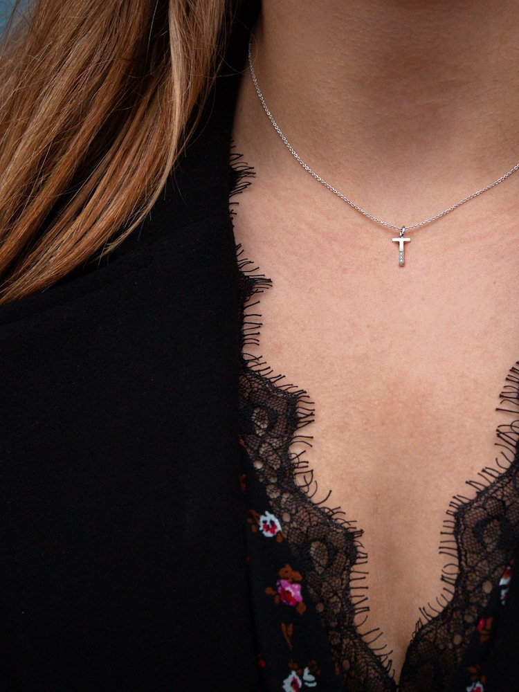 Hot Diamonds Silver Micro Initial Pendant Necklace - Image 2 of 2
