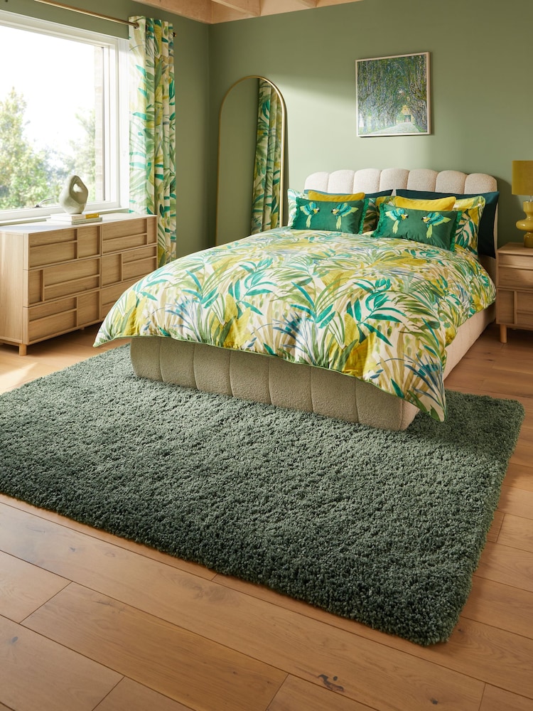 Dark Green Premium Cosy Shaggy Rug - Image 1 of 6