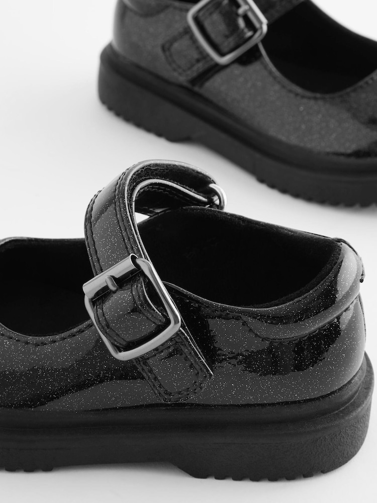 Schwarz, Glitzer - Mary Jane-Schuh mit dicker Sohle - Bild 9 von 9 Schwarz, Glitzer - Mary Jane-Schuh mit dicker Sohle - Bild 9 von 9