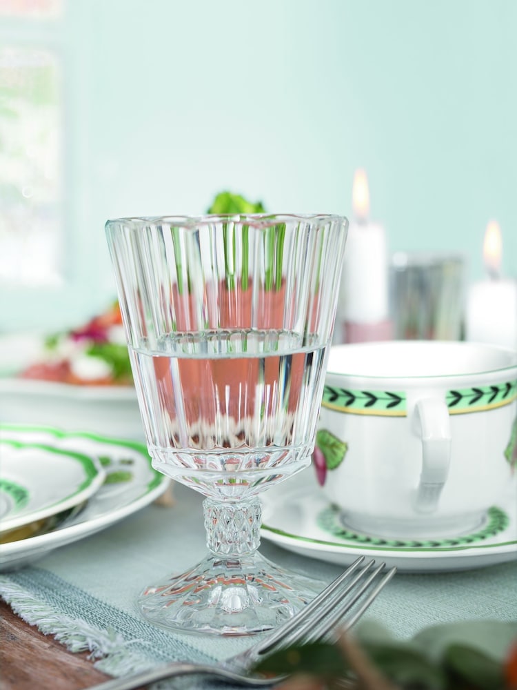 Villeroy & Boch Clear Glass Set - Image 1 of 3 Villeroy & Boch Clear Glass Set - Image 1 of 3