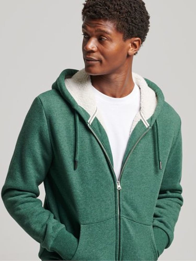 Темно-зеленый - Худи на молнии с подкладкой из искусственного меха Superdry Essential - Изображение 2 из 5 Темно-зеленый - Худи на молнии с подкладкой из искусственного меха Superdry Essential - Изображение 2 из 5