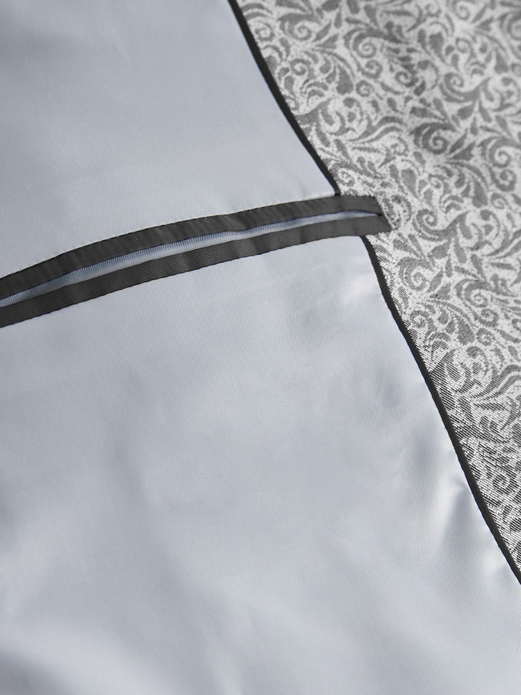 Silber - Anzug mit Nehru-Kragen: Jacke - Bild 5 von 5 Silber - Anzug mit Nehru-Kragen: Jacke - Bild 5 von 5