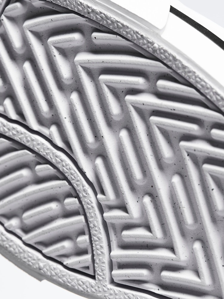 Nike White/Black Court Legacy Lift Platform Trainers - Image 9 of 9