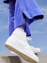 Nike Cream Blazer Mid Trainers - Image 2 of 3