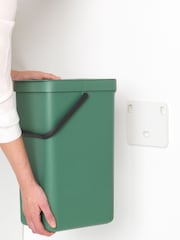 Brabantia Green Sort & Go 16L Waste Bin - Image 2 of 4