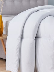White Silentnight So Snug 13.5 Tog Duvet - Image 4 of 12