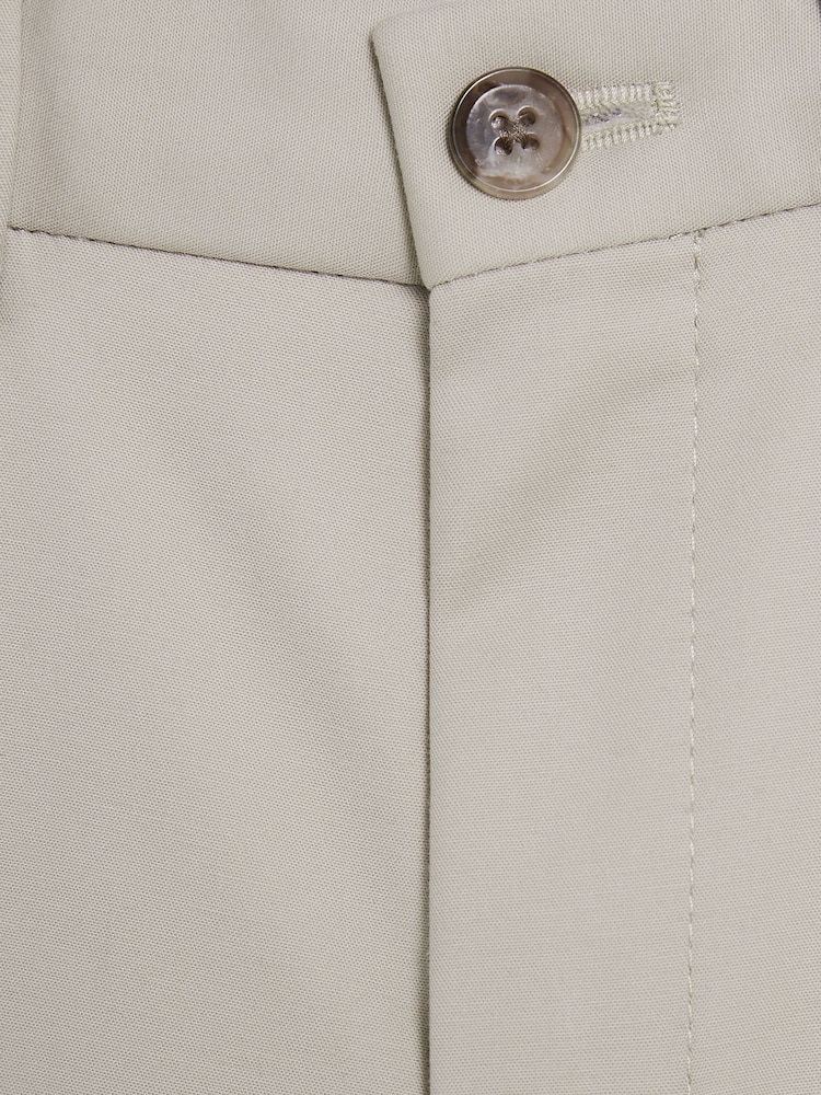 تشينو تفصيلة ضيقة Eastbury من Reiss - صورة 8 من 8