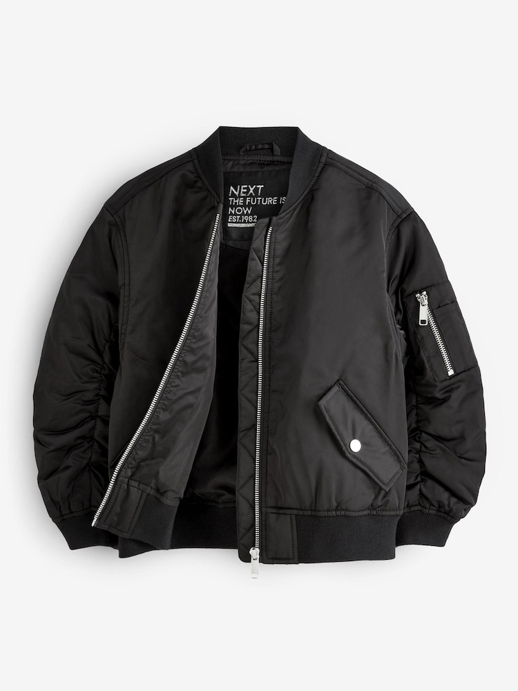 Schwarz - Bomberjacke aus Satin (2–16 J.) - Bild 8 von 8 Schwarz - Bomberjacke aus Satin (2–16 J.) - Bild 8 von 8