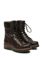 Celtic & Co. Wild Brown Boots - Image 3 of 5