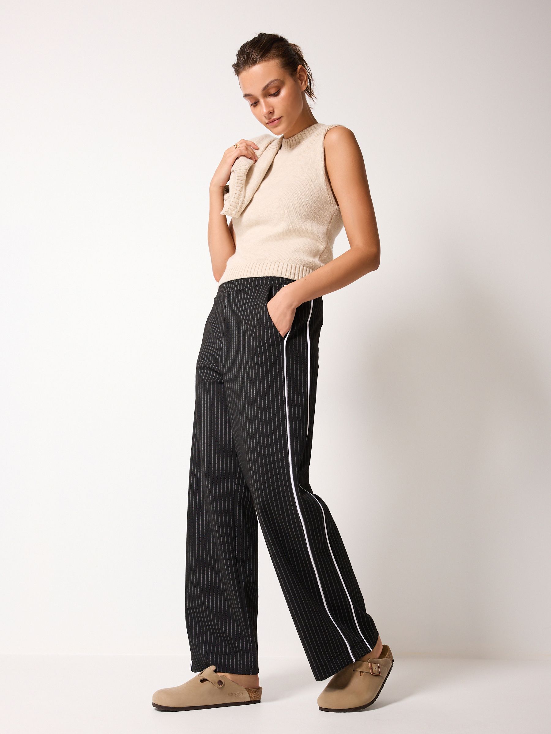 Side stripe trousers store