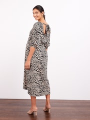 Zebra Print Maternity Tie Back Midi Dress - Image 2 of 7