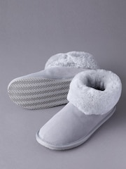 Lakeland Leather Light Grey Ladies Sheepskin Boots Slippers - Image 2 of 5