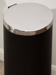Maison by Premier Black 30Ltr Pedal Bin Matte Black - Image 2 of 3