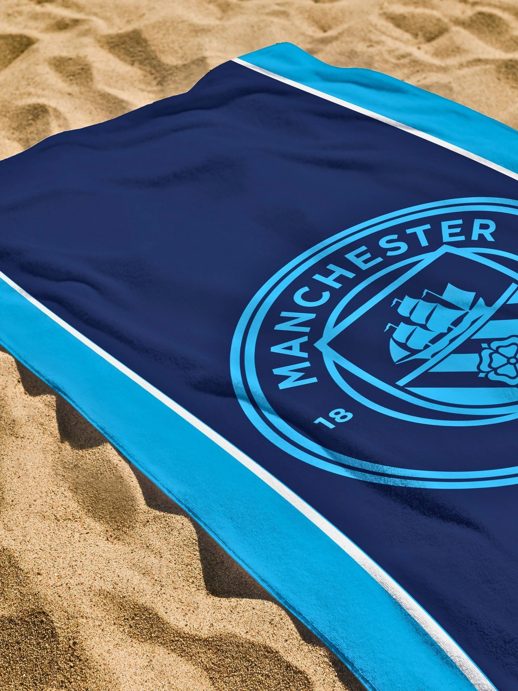 Manchester City FC Stripe Towel - Image 4