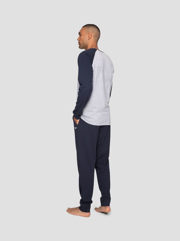 أسود - طقم من بيجامة بكُم طويل من مزيج قطن من Threadbare - صورة 2 من 5 أسود - طقم من بيجامة بكُم طويل من مزيج قطن من Threadbare - صورة 2 من 5