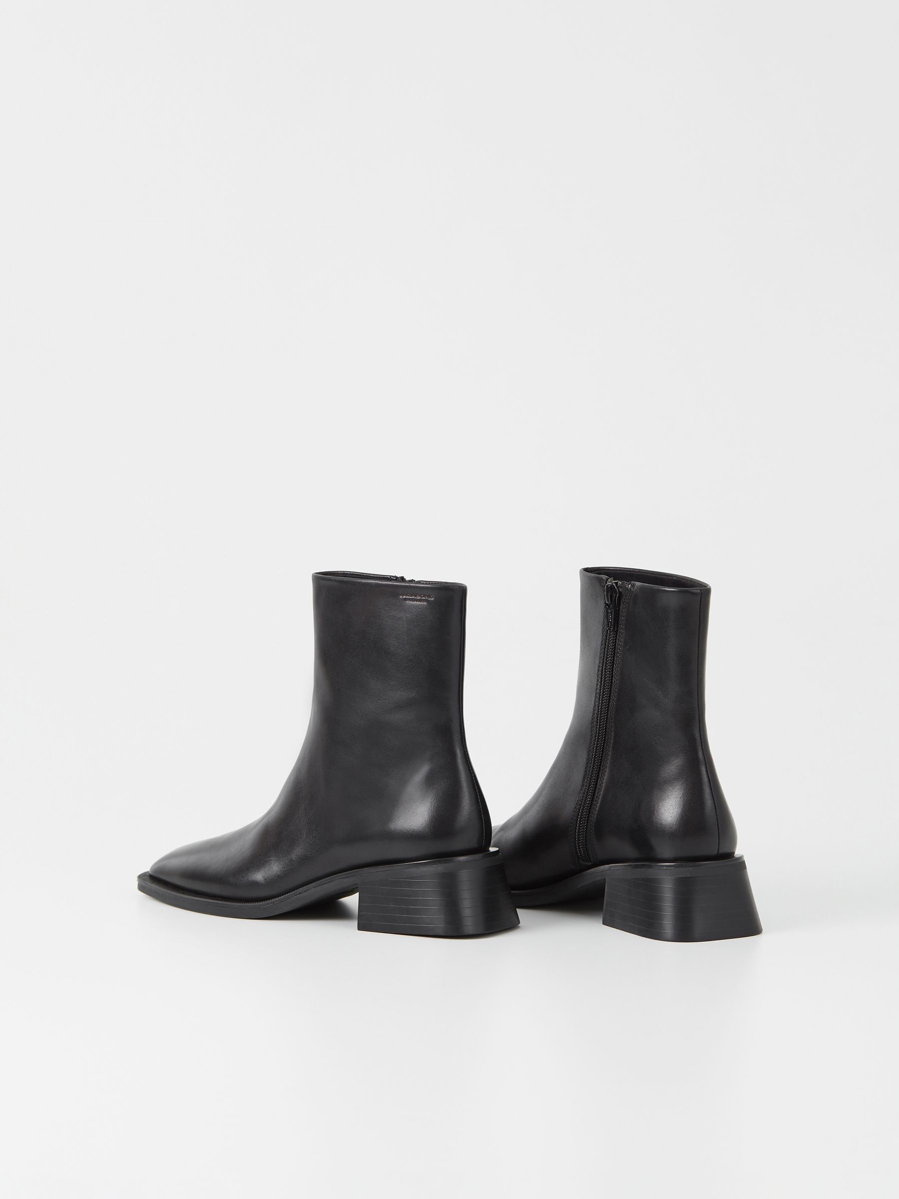Vagabond boot company on sale