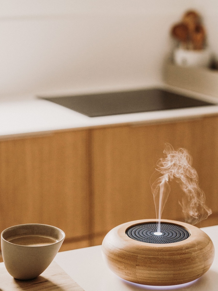 Made by Zen Arran Aroma Electric Diffuser with Colour Changing Light - Image 1 of 4