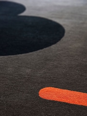 Orla Kiely Grey Geo Flower Rug - Image 2 of 3