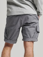 Серый - Шорты Superdry Vintage Logo Cargo Shorts - Изображение 2 из 7