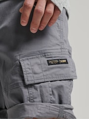 Серый - Шорты Superdry Vintage Logo Cargo Shorts - Изображение 7 из 7