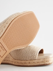 Natur - Forever Comfort® Schuhe mit Keilabsatz, Wickeldesign und Häkelspitze - Bild 8 von 8