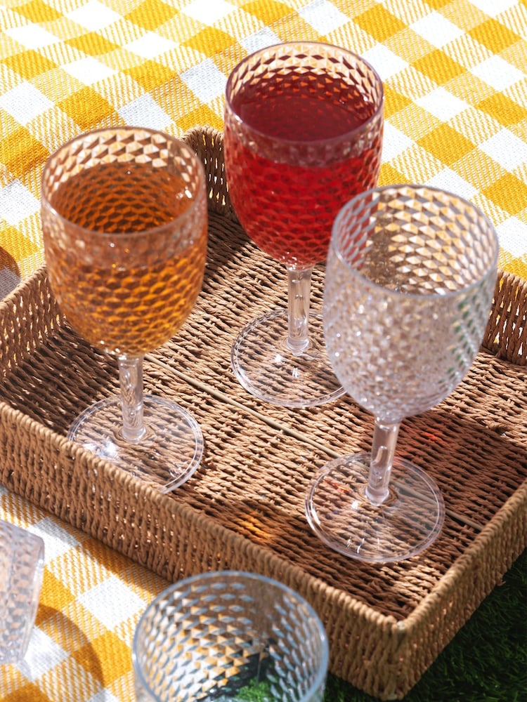 Cambridge Clear Shatterproof Fete Diamond Design 4 Piece Wine Set - Image 2 of 4