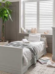 Mamas & Papas Grey Oxford Cot Bed - Image 2 of 10