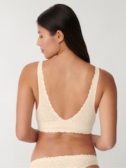 Sloggi Zero Feel Lace 2.0 Non Wired Bra - Image 2 of 5