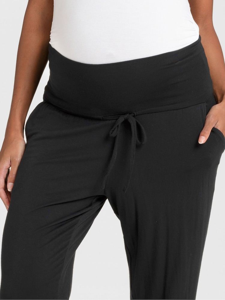 Seraphine Black Maternity Lounge Joggers 2 Pack - Image 5 of 6