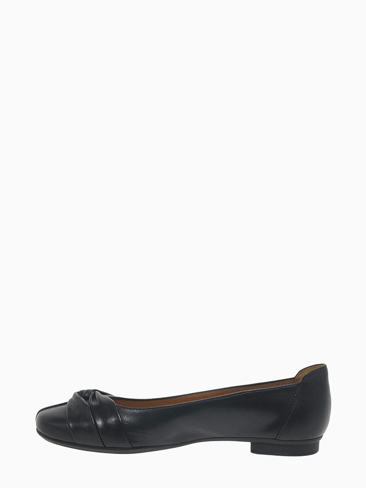 Gabor Frost Black Leather Ballerina Pumps - Image 2 of 5