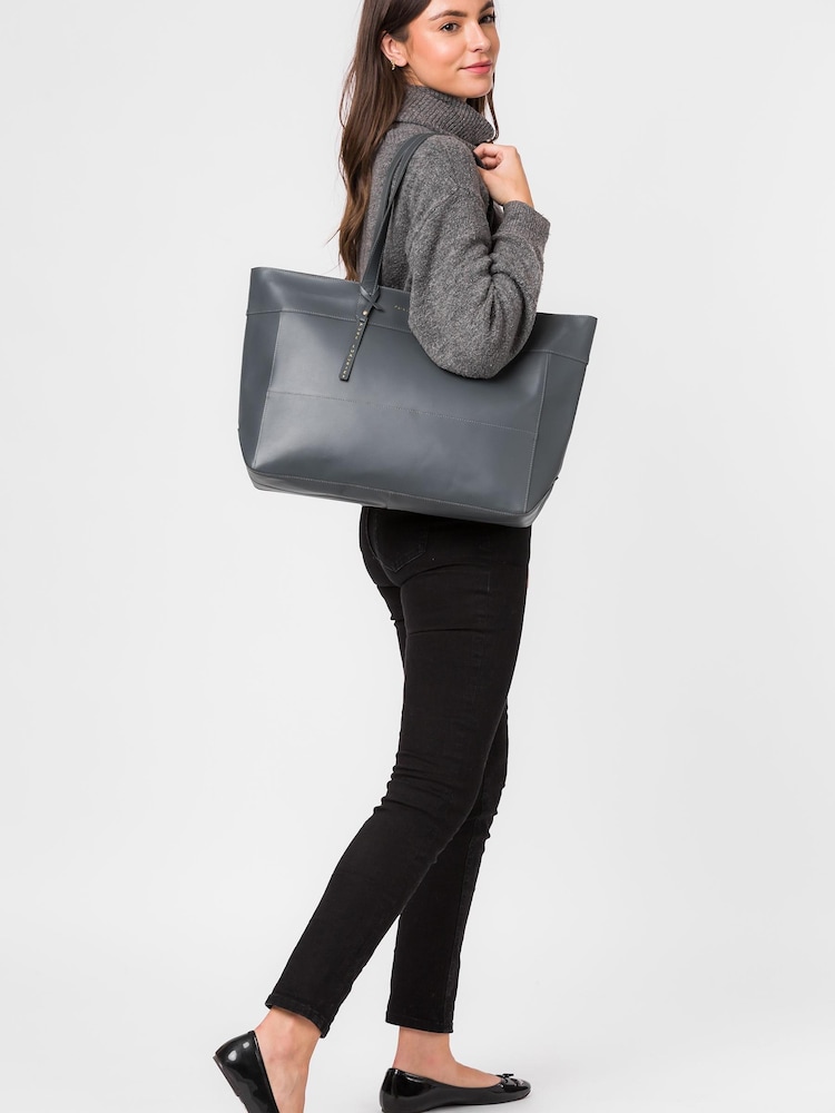 Pure Luxuries London Milton Vegetable-Tanned Leather Extra-Large Tote Bag - Image 5 of 5