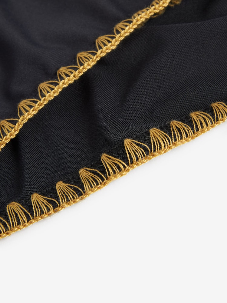 Schwarz mit Stickerei - Bikinihose mit seitlicher Schnürung - Bild 6 von 6 Schwarz mit Stickerei - Bikinihose mit seitlicher Schnürung - Bild 6 von 6