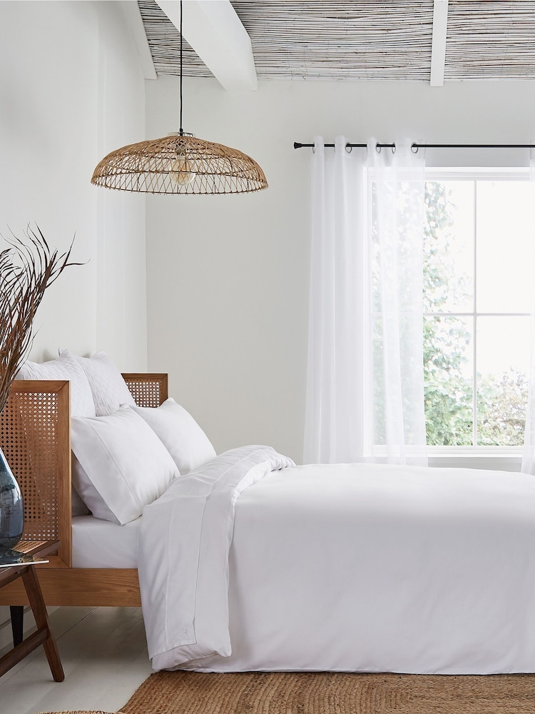 Ted Baker White Silky Smooth Plain Dye 250 Thread Count 100% Cotton Fitted Sheet - Image 3 of 3