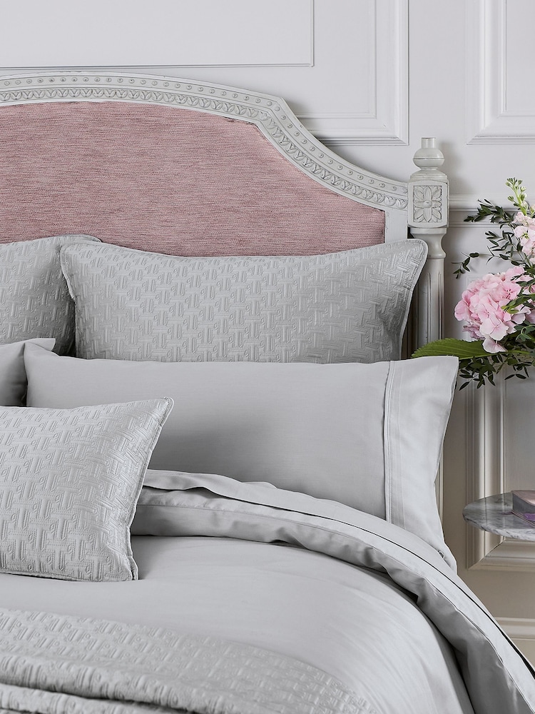 Ted Baker Silver Silky Smooth Plain Dye 250 Thread Count 100% Cotton Flat Sheet - Image 2 of 4