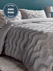 Silentnight Grey Faux Fur Duvet Cover and Pillowcase Set - Image 6 of 9