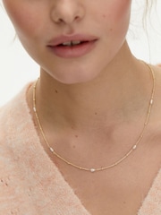 Oliver Bonas White Pearl Detail Gold Plated Mila Chain Necklace - Image 5 of 5