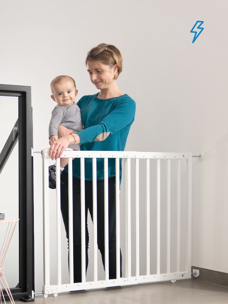 Badabulle Extendable Safety Gate - Image 1 of 5