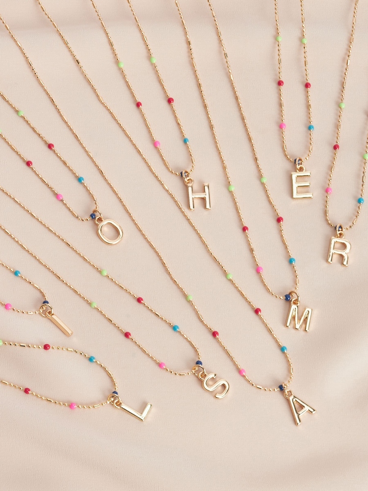 Gold Tone I Initial Beaded Necklace Letter R - Image 3 of 3