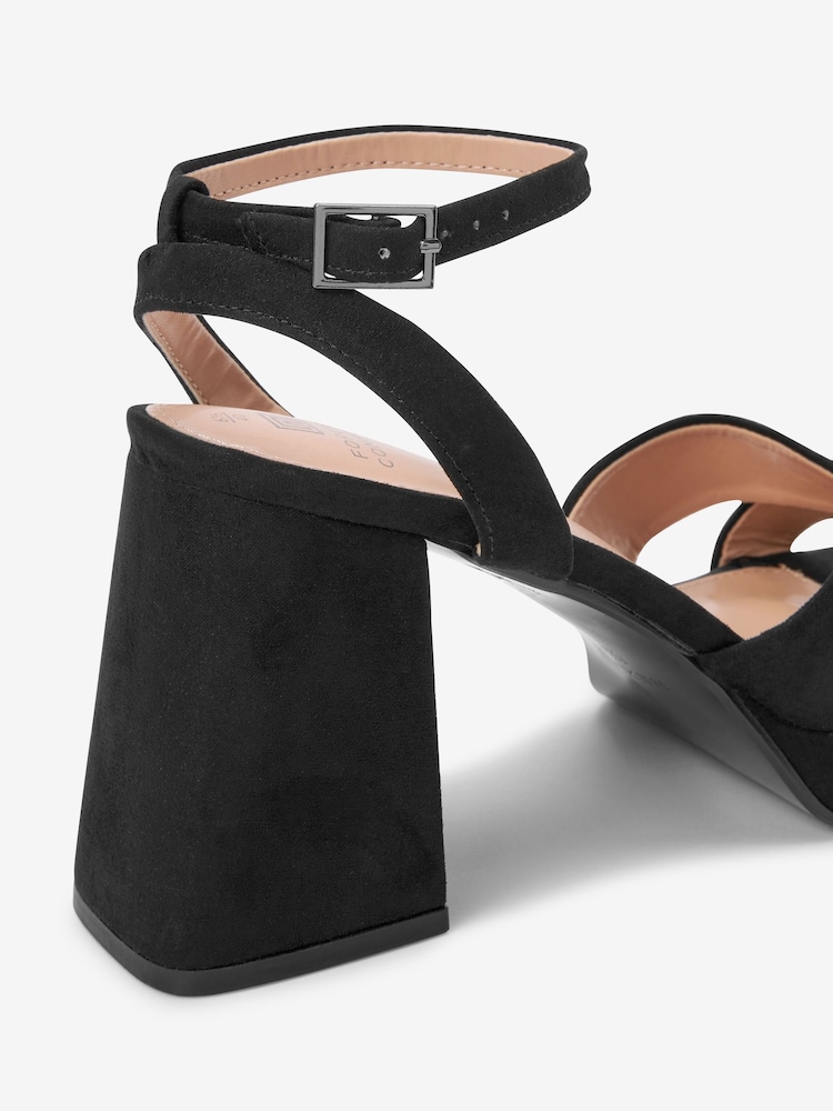 črna - Sandali s platformo Forever Comfort® - Slika 7 iz 7 črna - Sandali s platformo Forever Comfort® - Slika 7 iz 7
