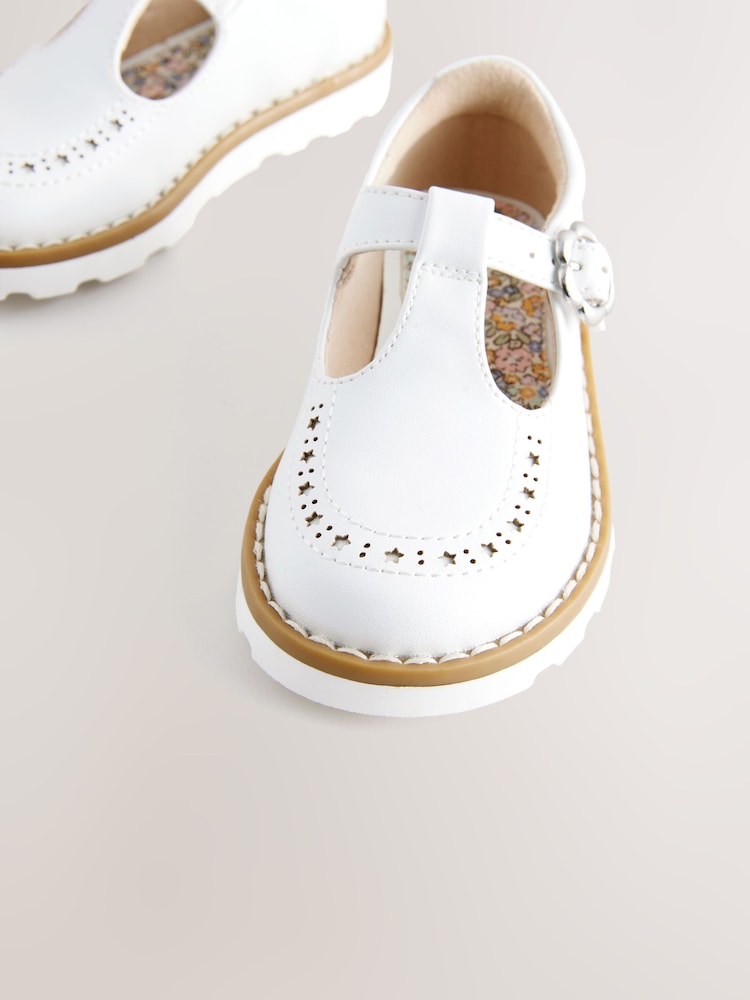 White Wide Fit (G) T-Bar Shoes - Image 3 of 5