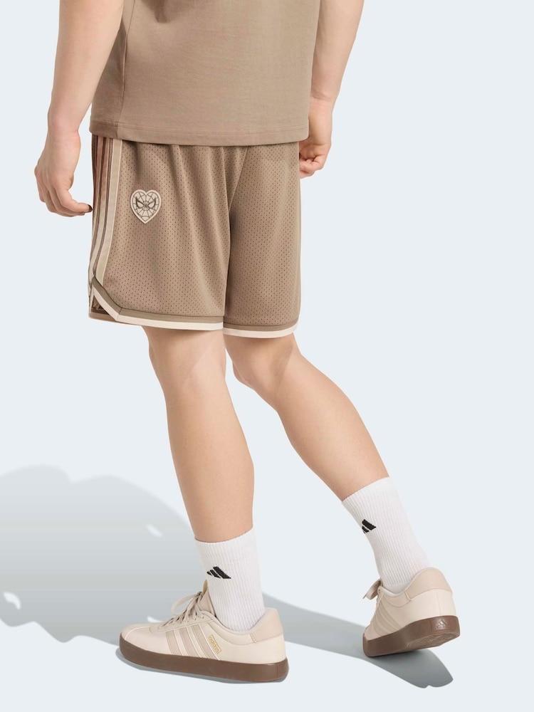 adidas Cream Marvel Spider-Man Mesh Shorts - Image 2 of 6 adidas Cream Marvel Spider-Man Mesh Shorts - Image 2 of 6