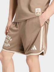 adidas Cream Marvel Spider-Man Mesh Shorts - Image 4 of 6