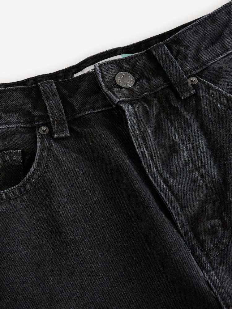 Black Hourglass Relaxed Turn up Denim 100% Cotton Shorts - Image 8 of 8