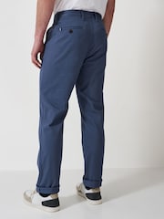 Pantalones rectos azules Heritage de Crew Clothing Company - Imagen 2 de 5