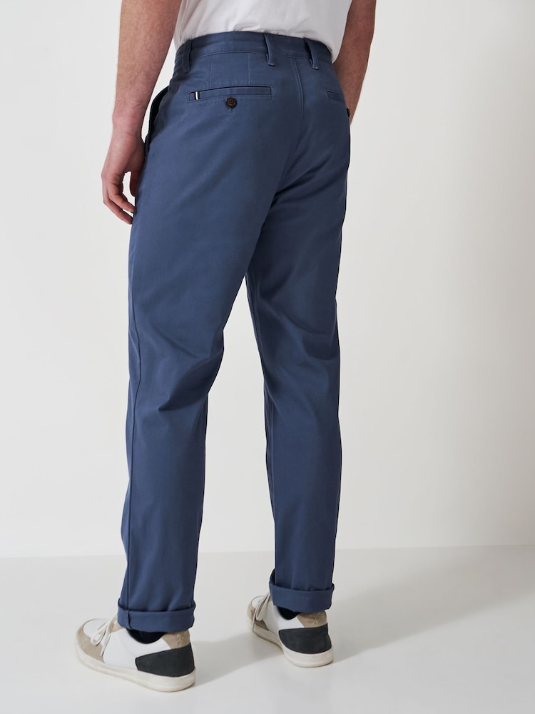 Pantalones rectos azules Heritage de Crew Clothing Company - Imagen 2 de 5 Pantalones rectos azules Heritage de Crew Clothing Company - Imagen 2 de 5