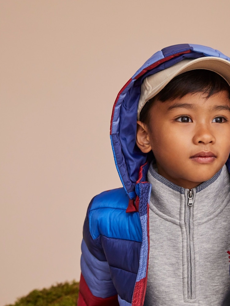 Crew Clothing Company Red Lightweight Stripe Lowther Jacket - Image 2 of 5 Crew Clothing Company Red Lightweight Stripe Lowther Jacket - Image 2 of 5