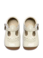 Clarks – Tiny Skip – Lackschuhe für Kleinkinder - Bild 6 von 7